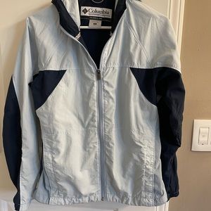 Lightweight spring jacket w/ hood. Size M. Worn about 6 times.